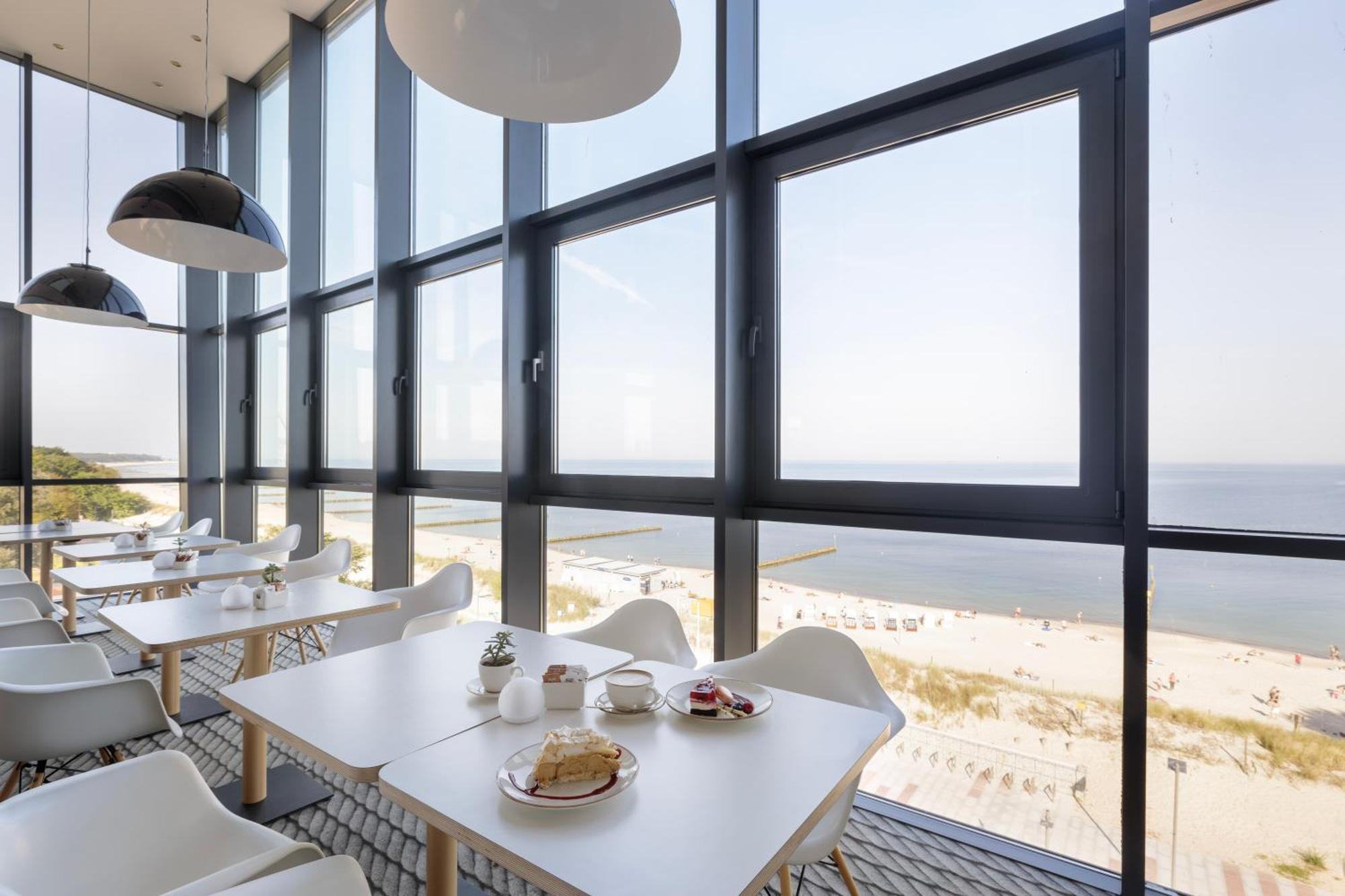 Hotel Ultra Marine By Zdrojowa Kołobrzeg Esterno foto