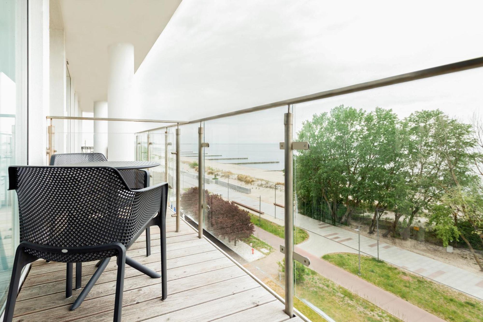 Hotel Ultra Marine By Zdrojowa Kołobrzeg Esterno foto